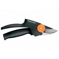 Секатор плоскостной Fiskars PowerGear 1000573 (111520)