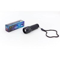 Ліхтарик світлодіодний BL-8400