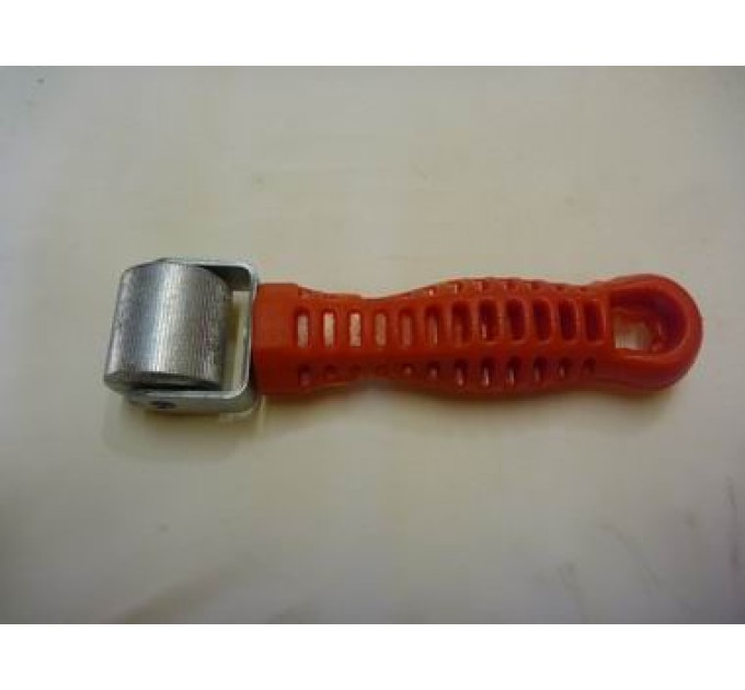 Ролик для виброизоляции автомобиля (виброшумоизоляции авто) металлический ручка пластик SoundProOFF (sp-0008)