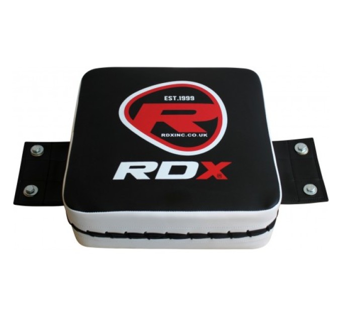 Настінна подушка для боксу квадратна Small Red RDX