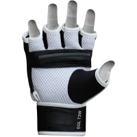 Снарядні рукавички, битки RDX Leather
