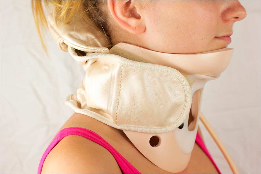 Преимущества использования ортопедических шейных бандажей для облегчения боли в шее